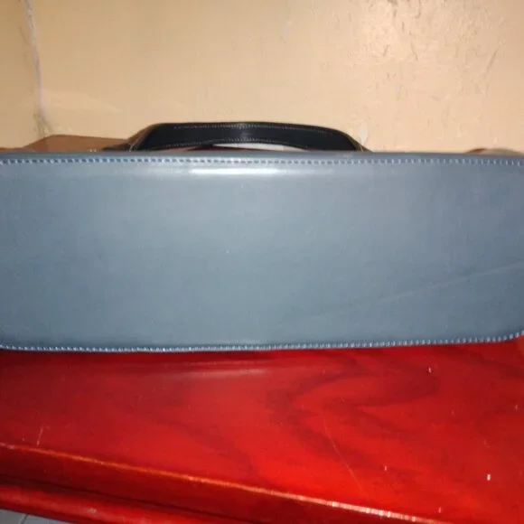 Tocca vintage  Navy Blue Shoulder Bag - Picture 2 of 11